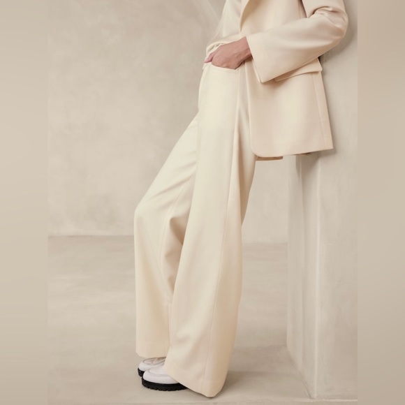 NWT! Banana Republic Transition Cream Lido Wide Leg Wool Pants - Multiple - Picture 3 of 8